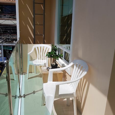 บลู โอเชียน บูทิก โฮเต็ล.คอม Hotel Manoc-Manoc ภายนอก รูปภาพ