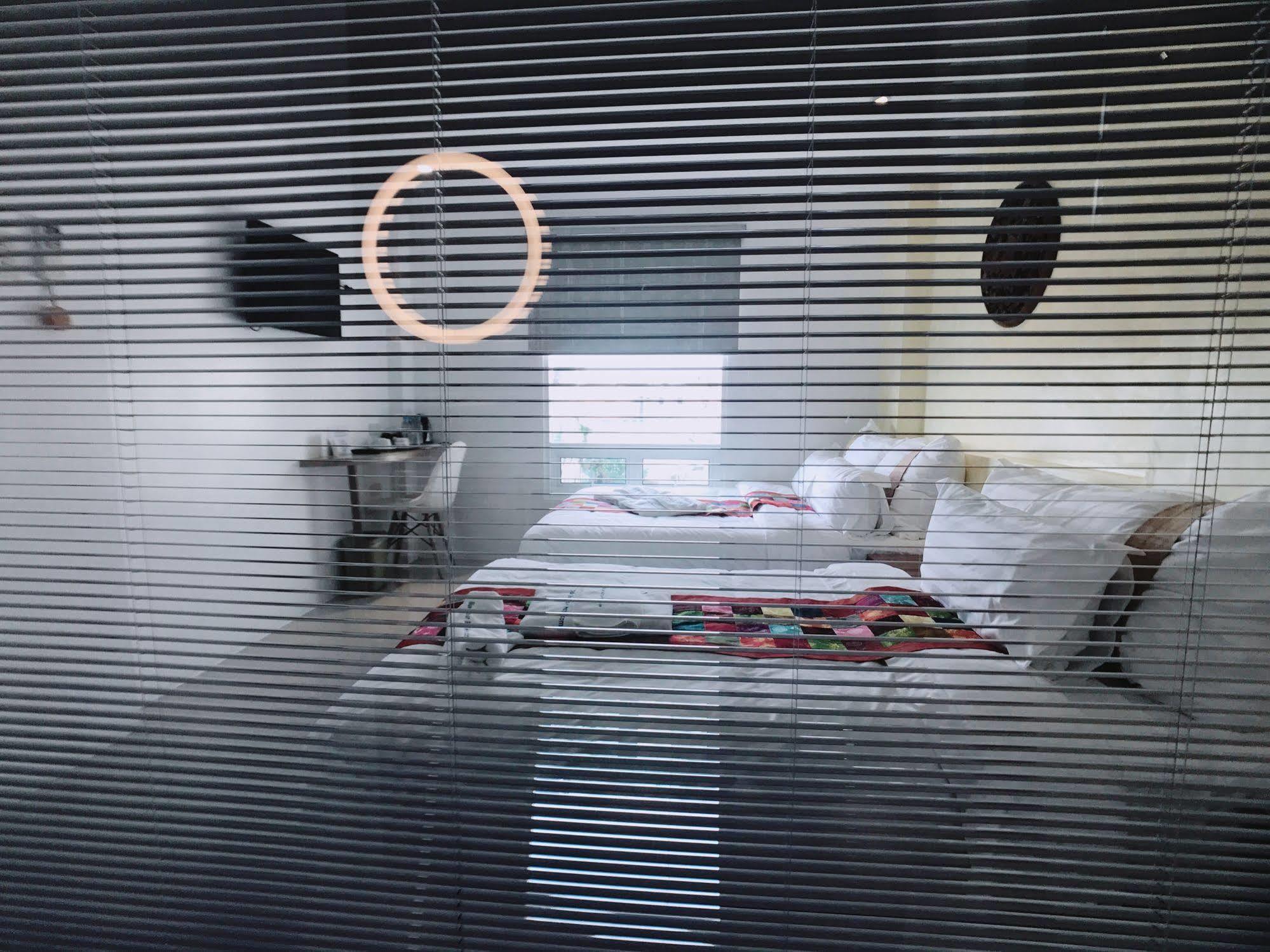 บลู โอเชียน บูทิก โฮเต็ล.คอม Hotel Manoc-Manoc ภายนอก รูปภาพ