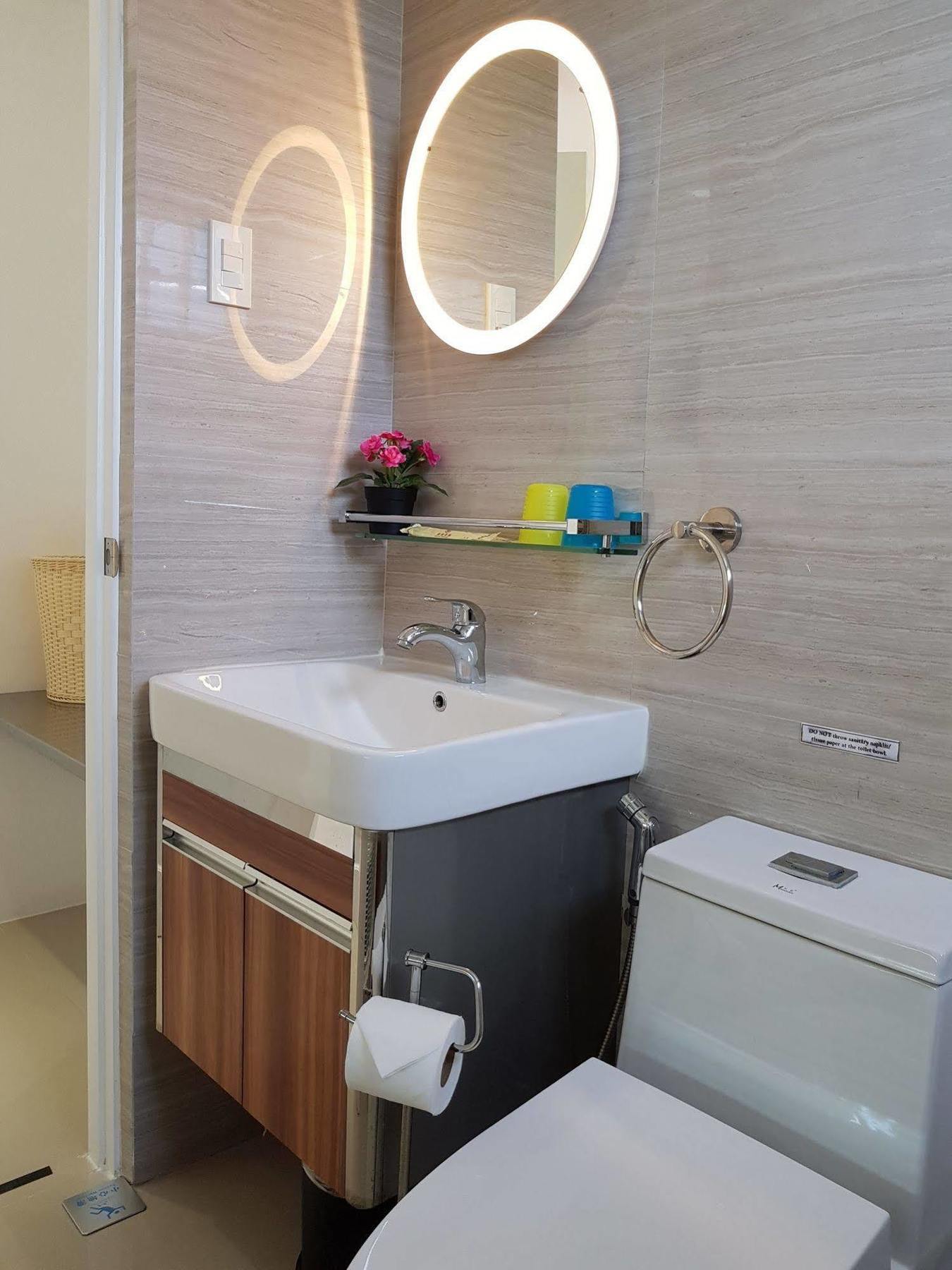 บลู โอเชียน บูทิก โฮเต็ล.คอม Hotel Manoc-Manoc ภายนอก รูปภาพ